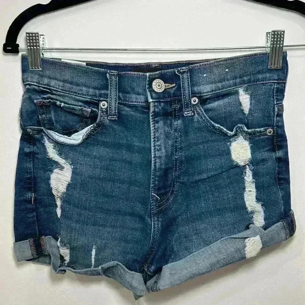 Express shorts
